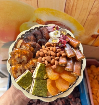 HEDİYELİK KAYISI SEPETİ (500 GR)