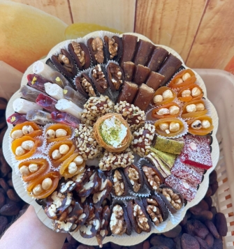 HEDİYELİK KAYISI SEPETİ (1.5 KG)