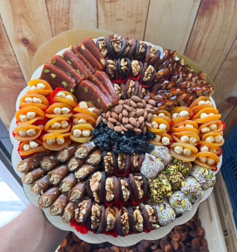 HEDİYELİK KAYISI SEPETİ (2 KG)